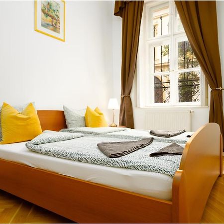 Emerald Suite With Free Parking Budapest Exterior foto