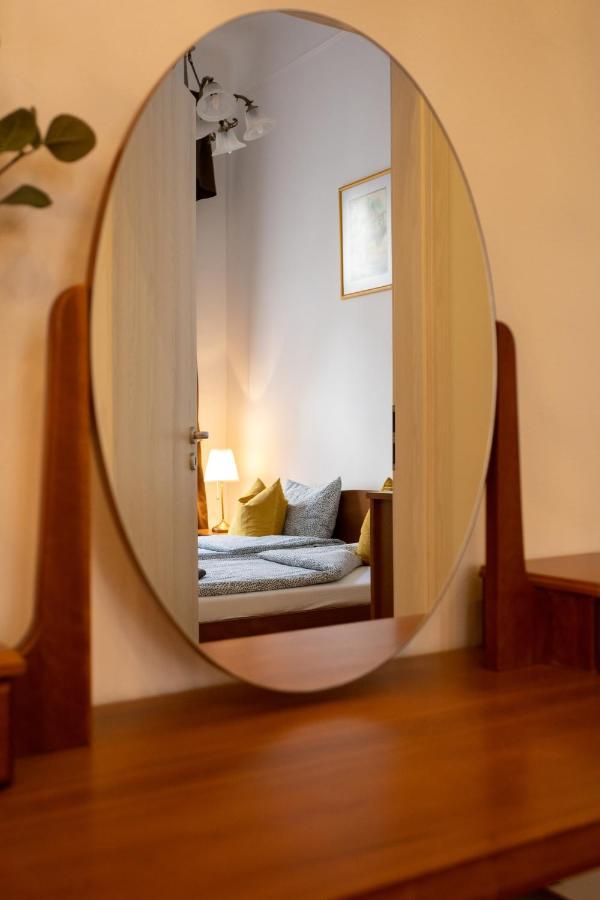 Emerald Suite With Free Parking Budapest Exterior foto